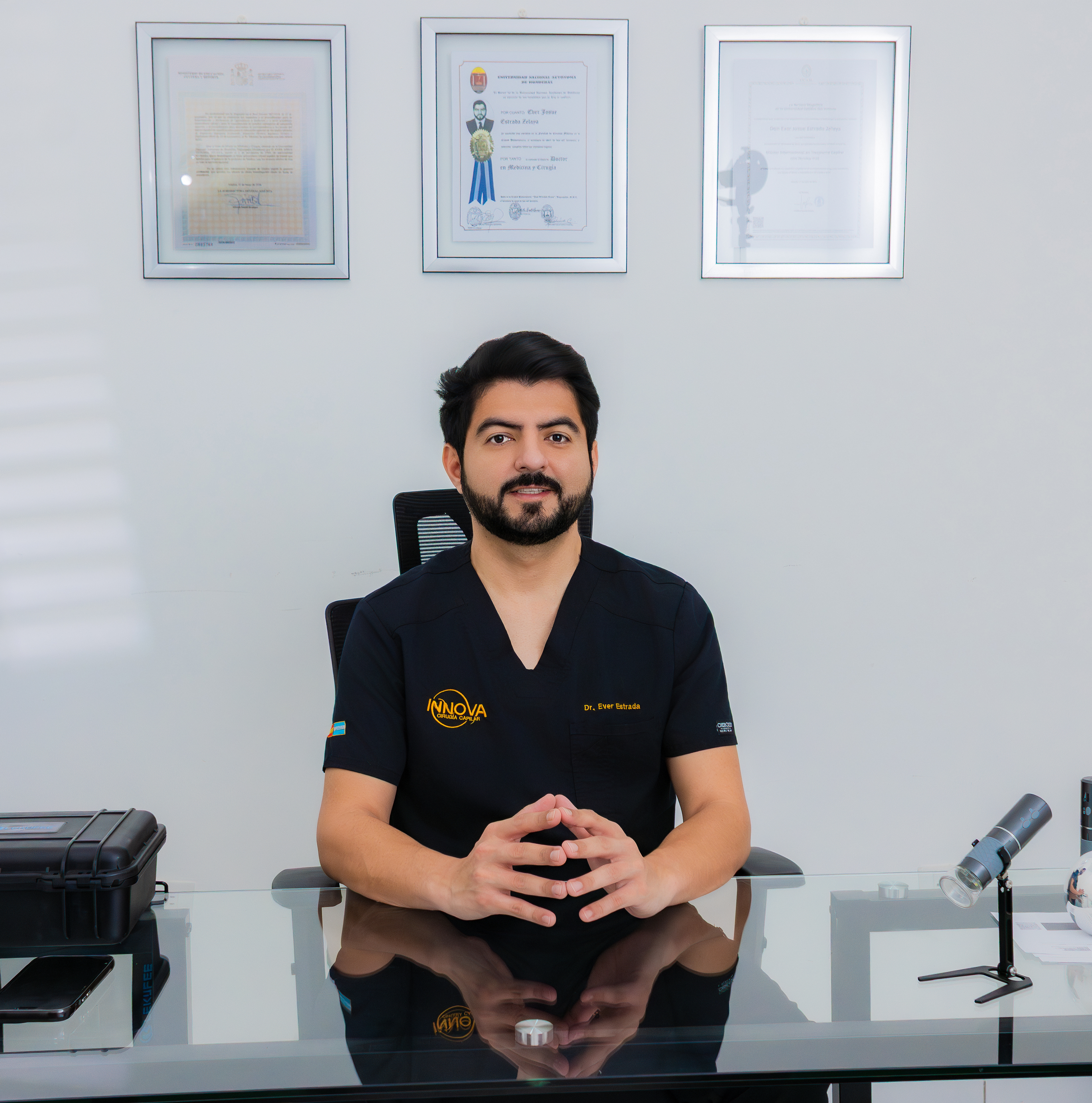 Dr. Ever Estrada