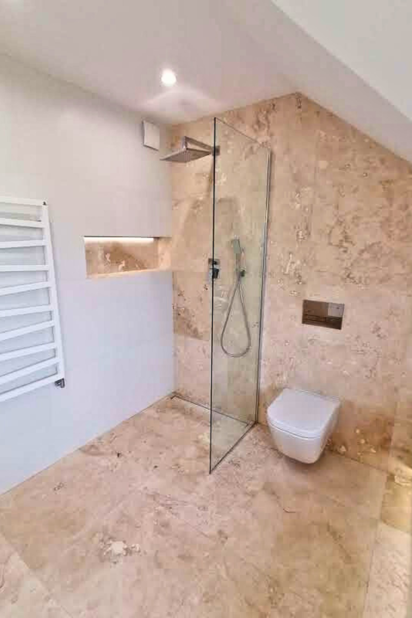 Comparison between bath-led and shower-led bathroom layouts