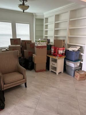 {{ custom_values.service_4 }} in {{custom_values.area_4})