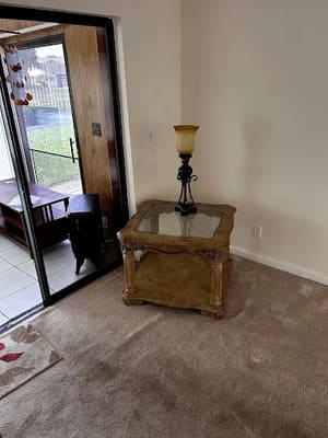 {{ custom_values.service_1 }} in {{custom_values.area_1})