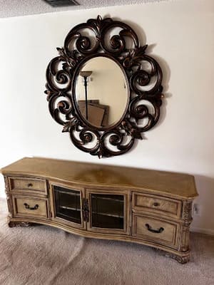 {{ custom_values.service_4 }} in {{custom_values.area_1})