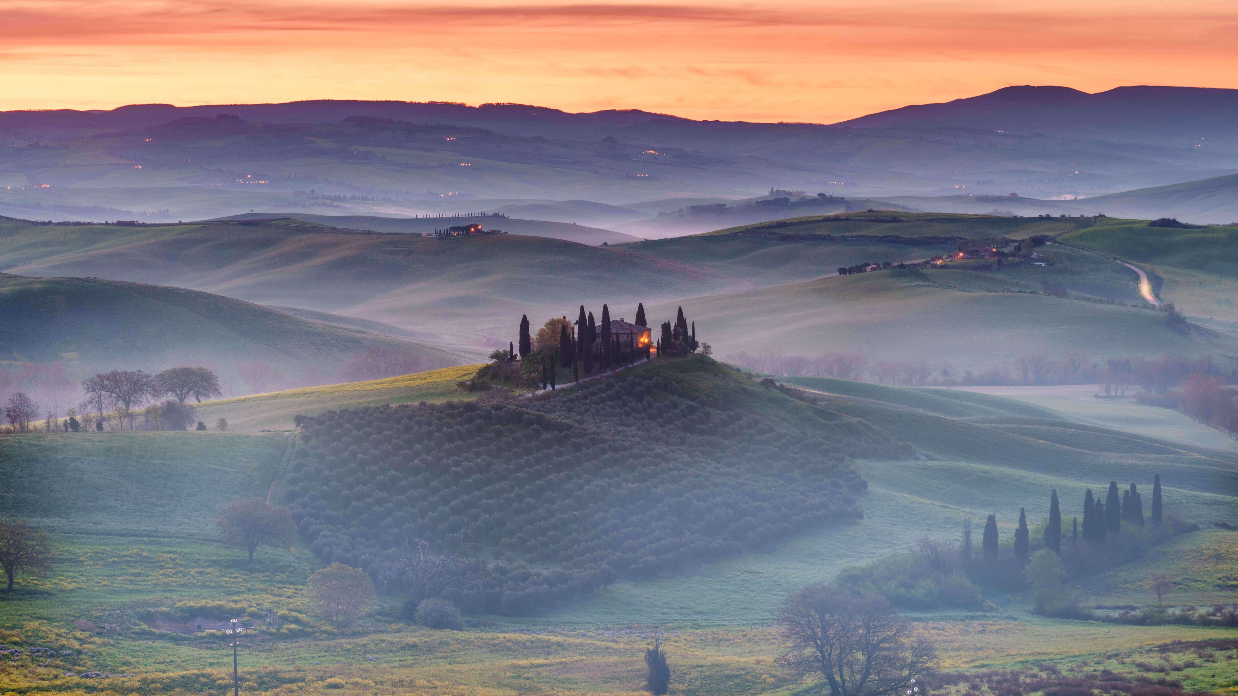 Tuscany sunrise by Serge Ramelli