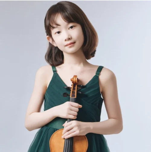 Ria Kang