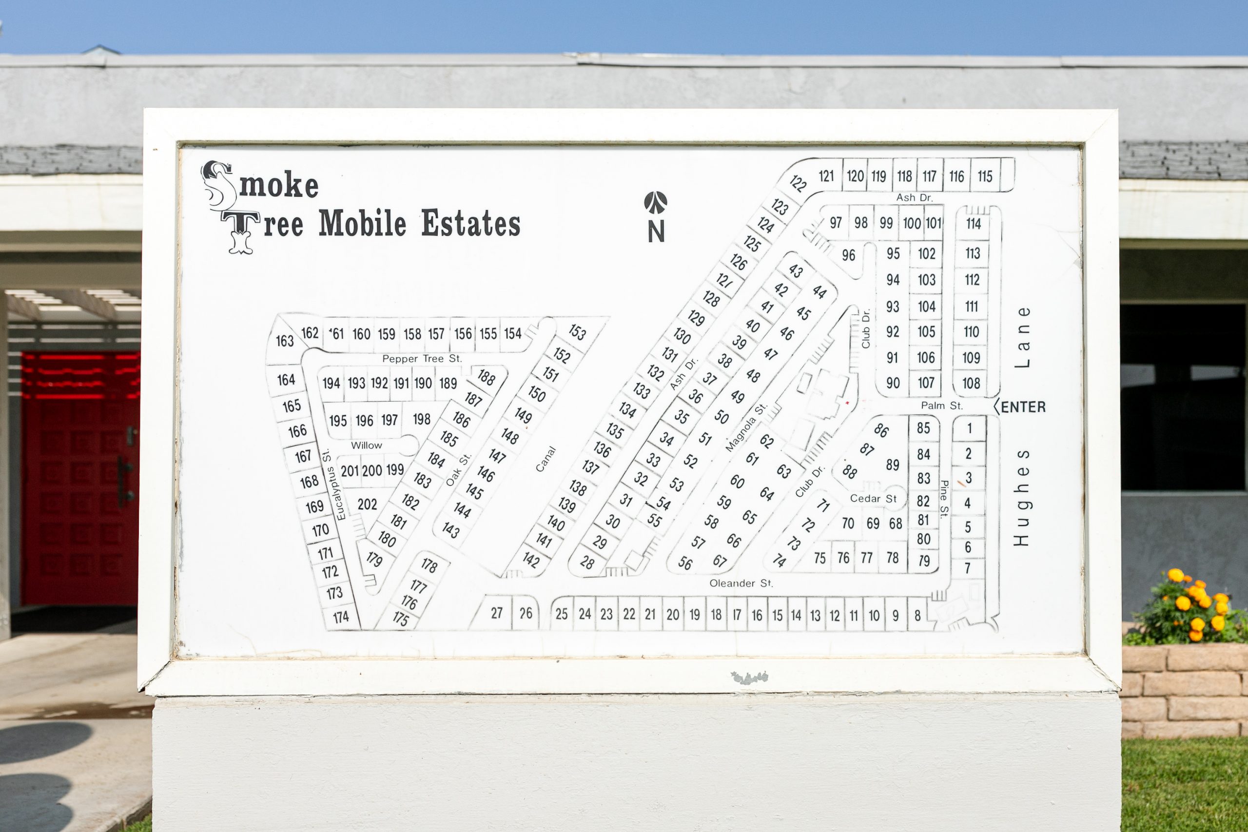 Smoke Tree Mobile Estates community