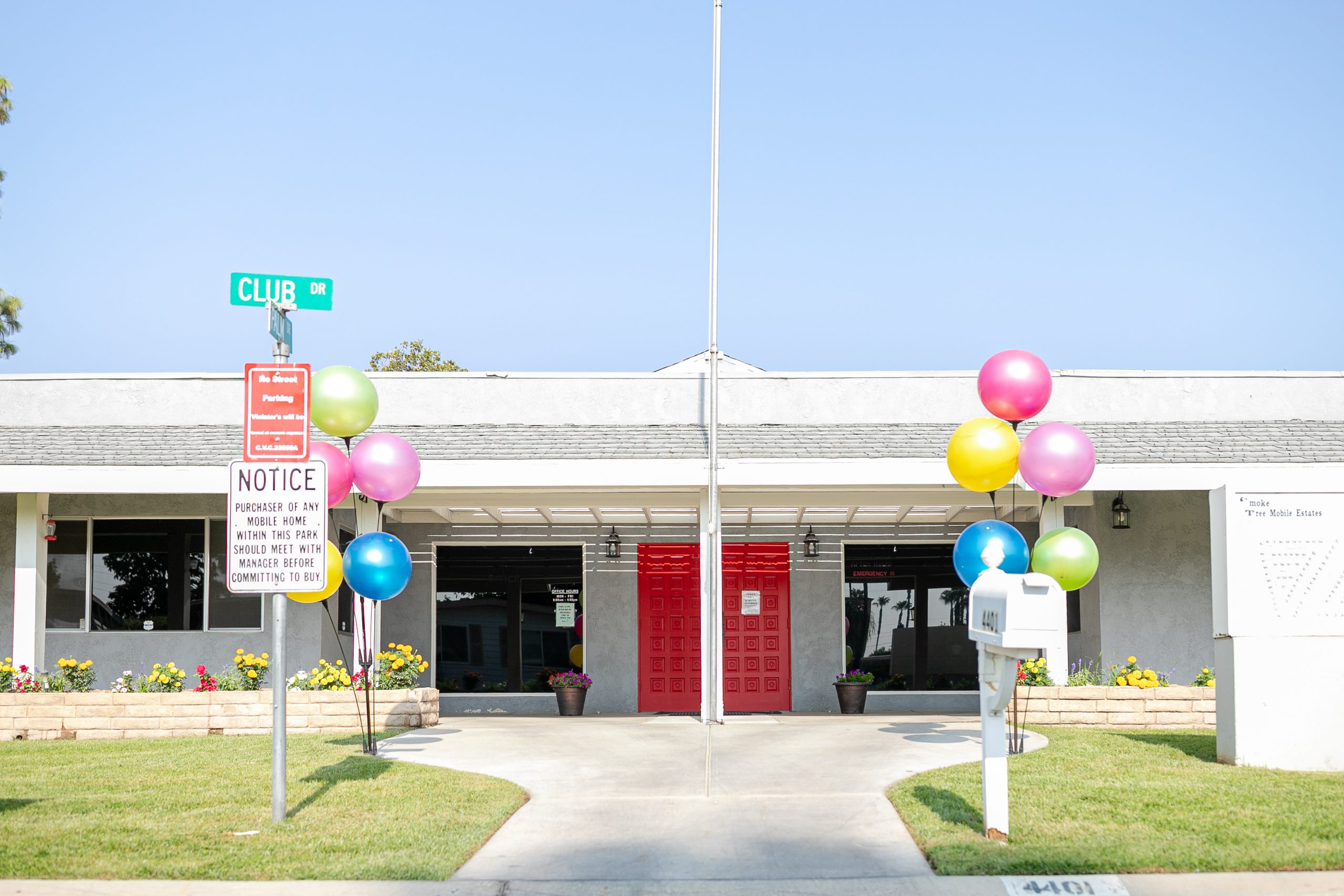 Smoke Tree Mobile Estates community