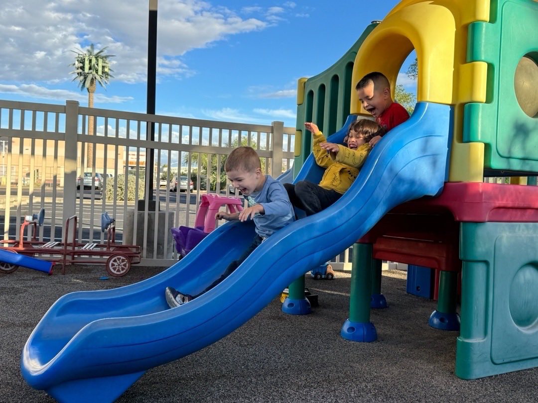 Giggle and Grow classroom