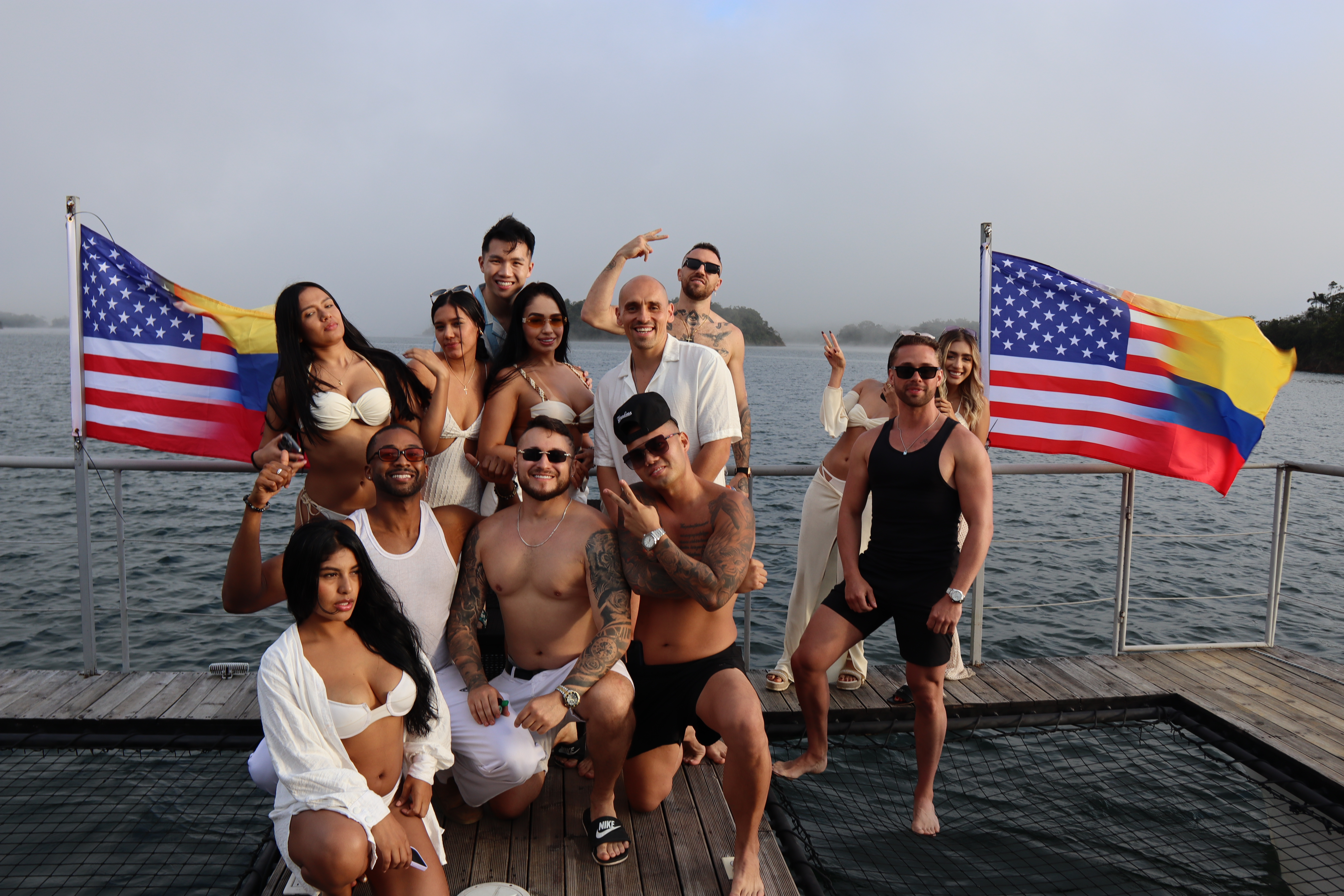 Lux Medellín group — Medellín, Colombia