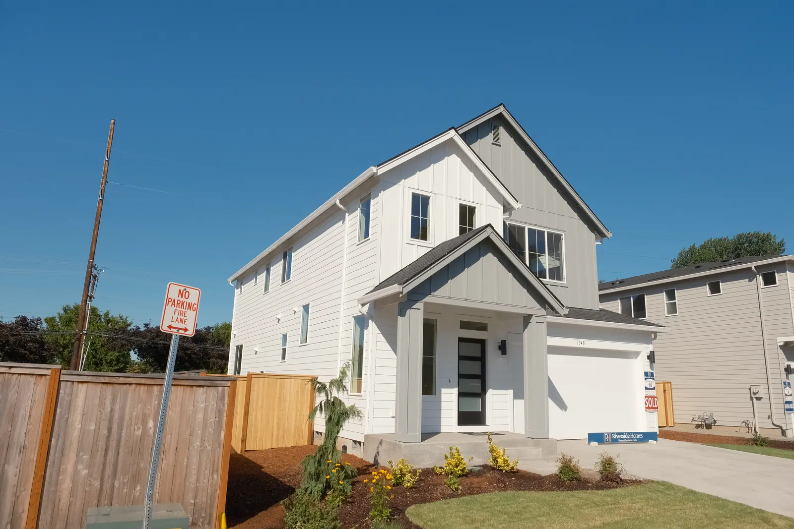 Finished house in the Riverside Homes Lee Meadow development