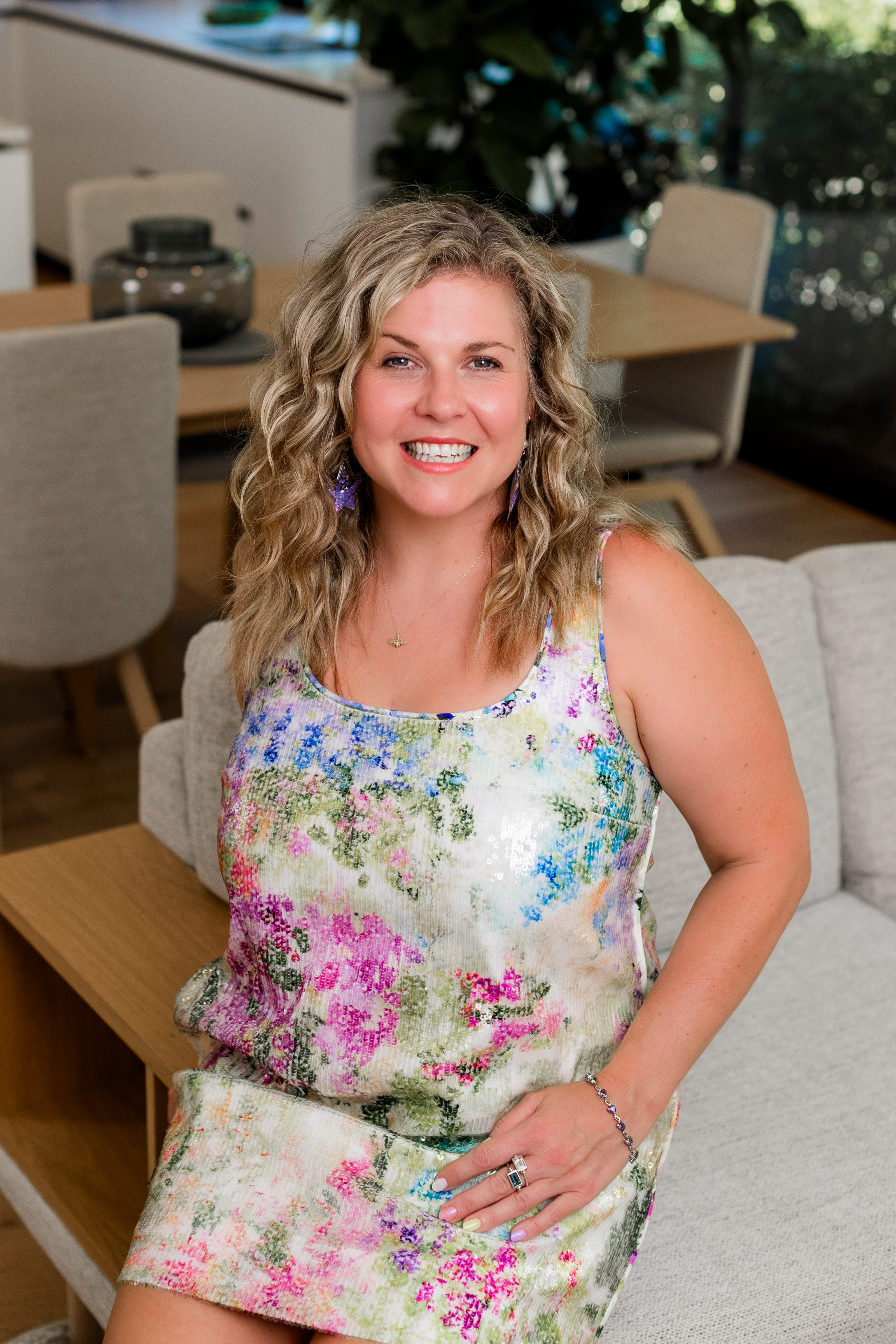 Zoe in conversation — relaxed, direct, grounded