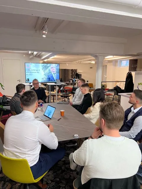 Dominique Egli föreläser