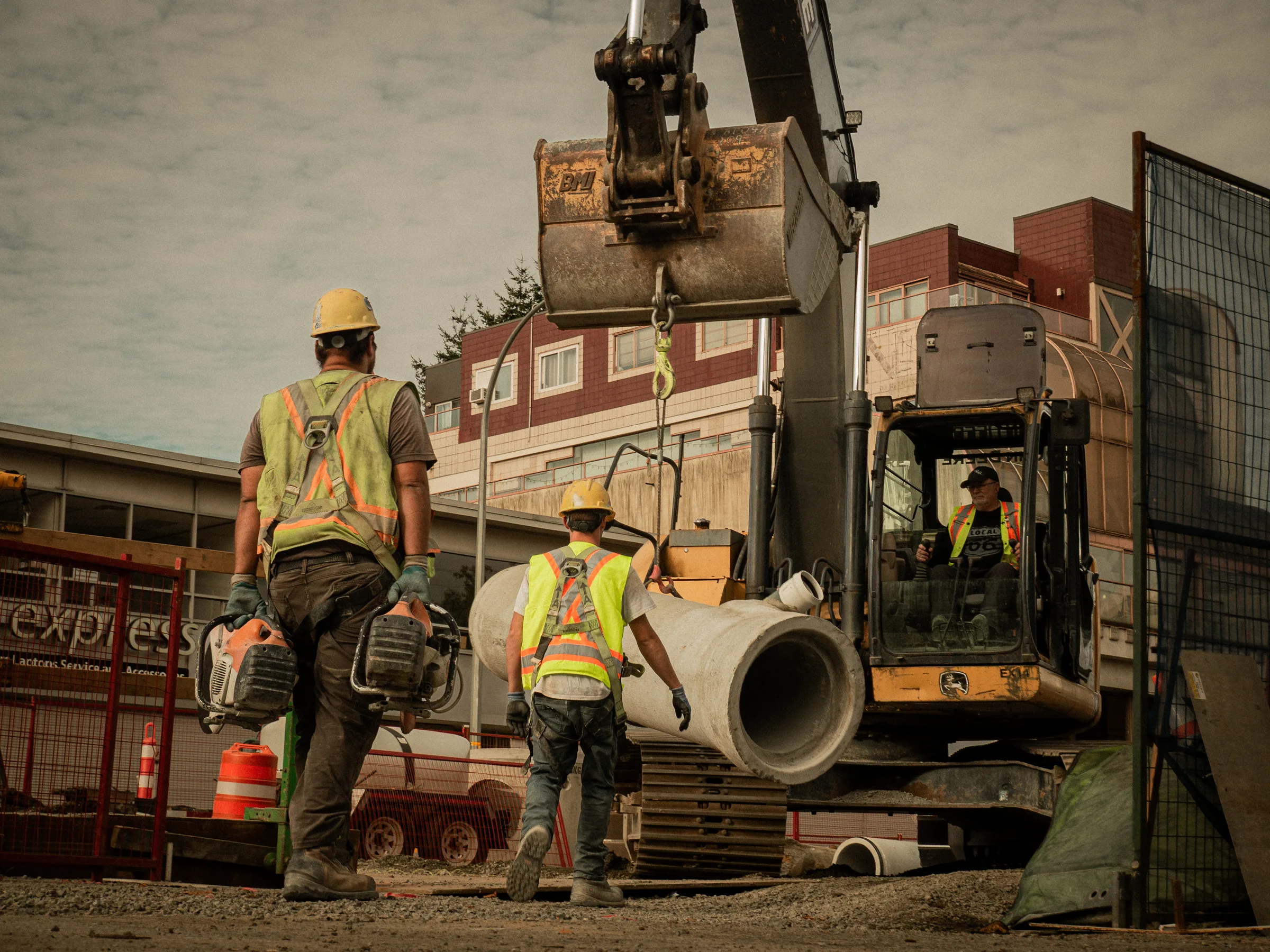Trenchless construction under a road