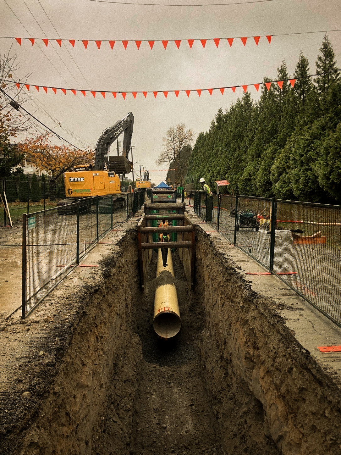 Crews installing watermain infrastructure in British Columbia