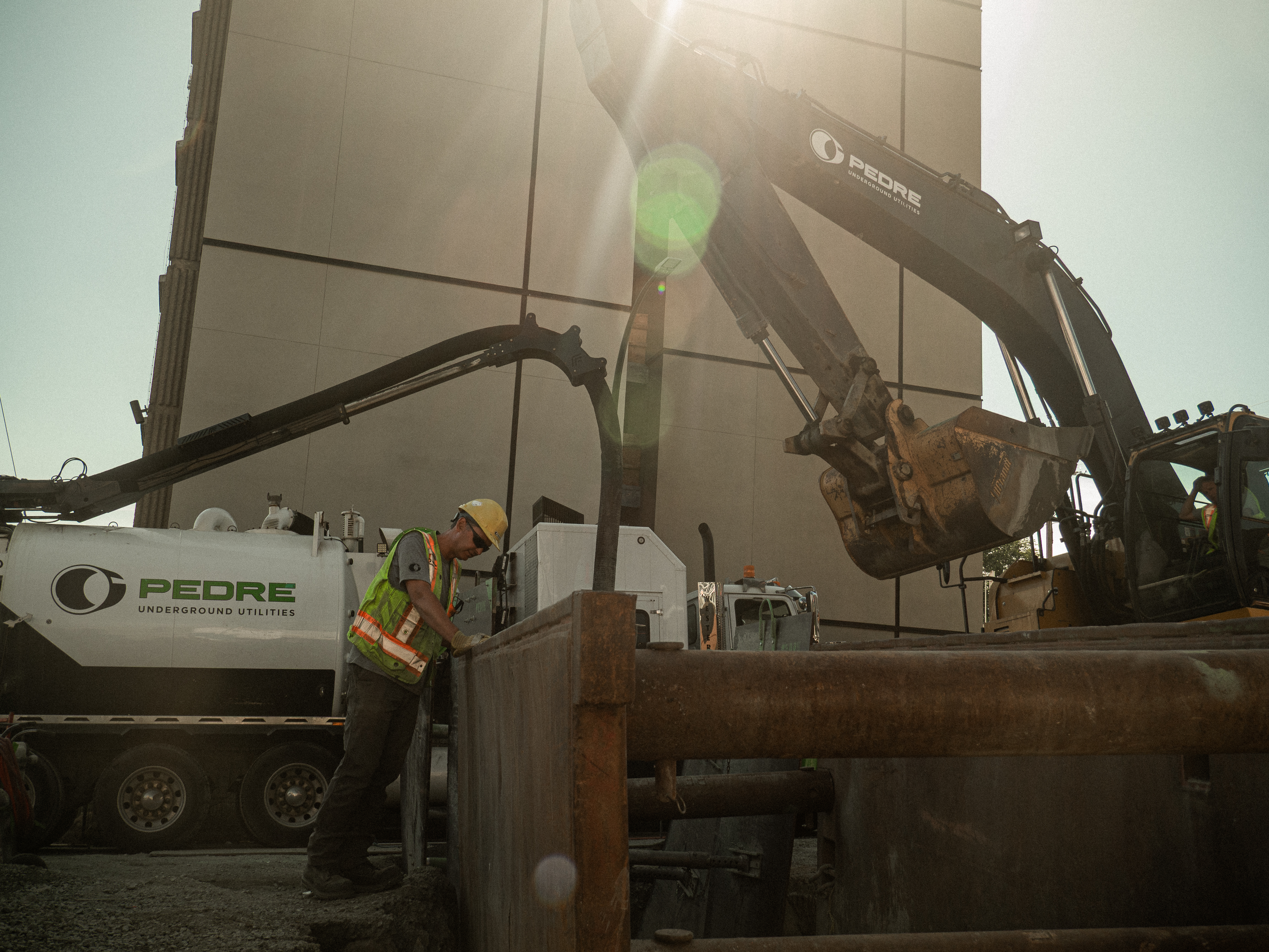 Pedre Contractors crew and equipment on site – photo 12