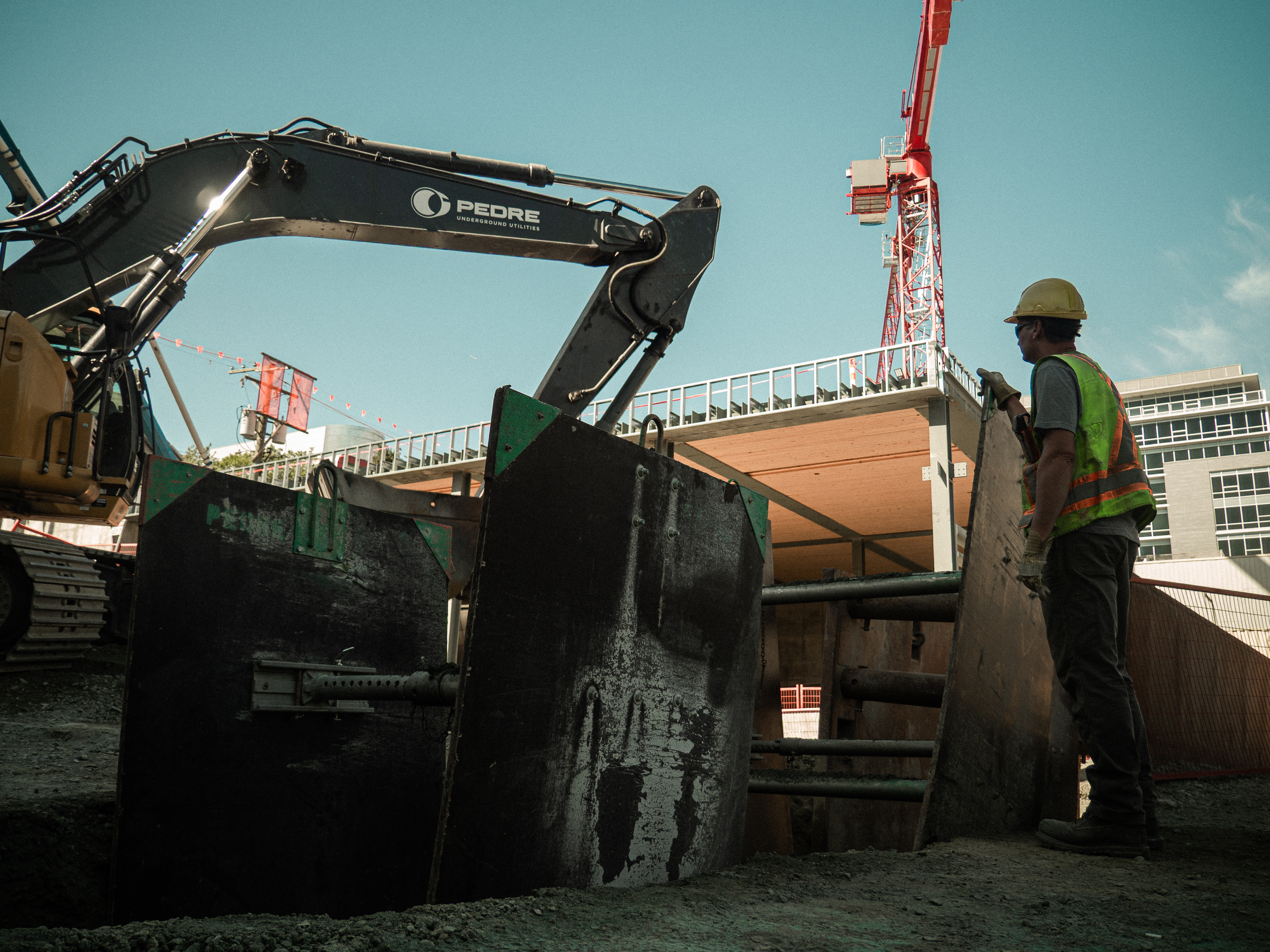 Pedre Contractors crew and equipment on site – photo 6