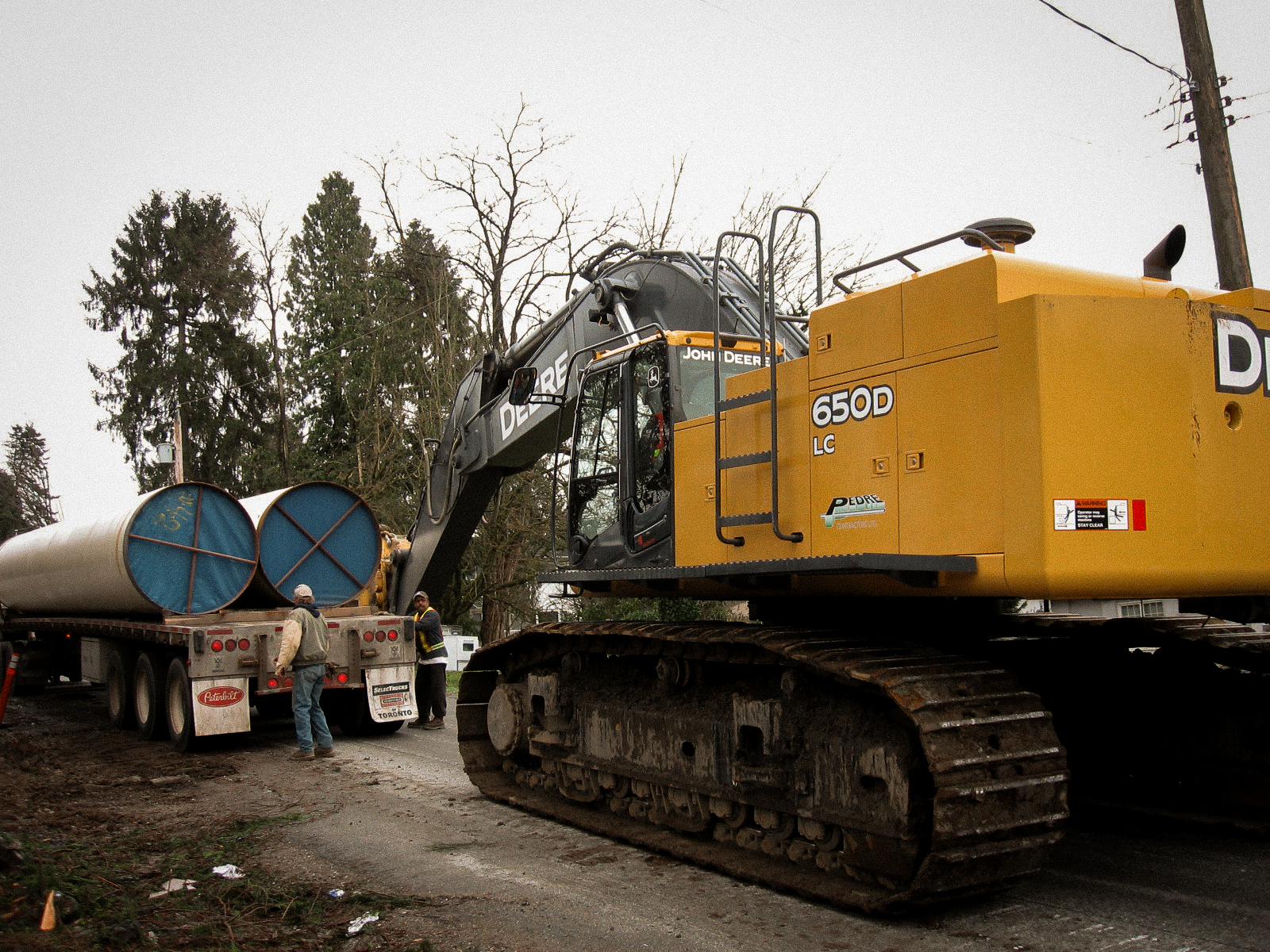Pedre Contractors crew and equipment on site – photo 6