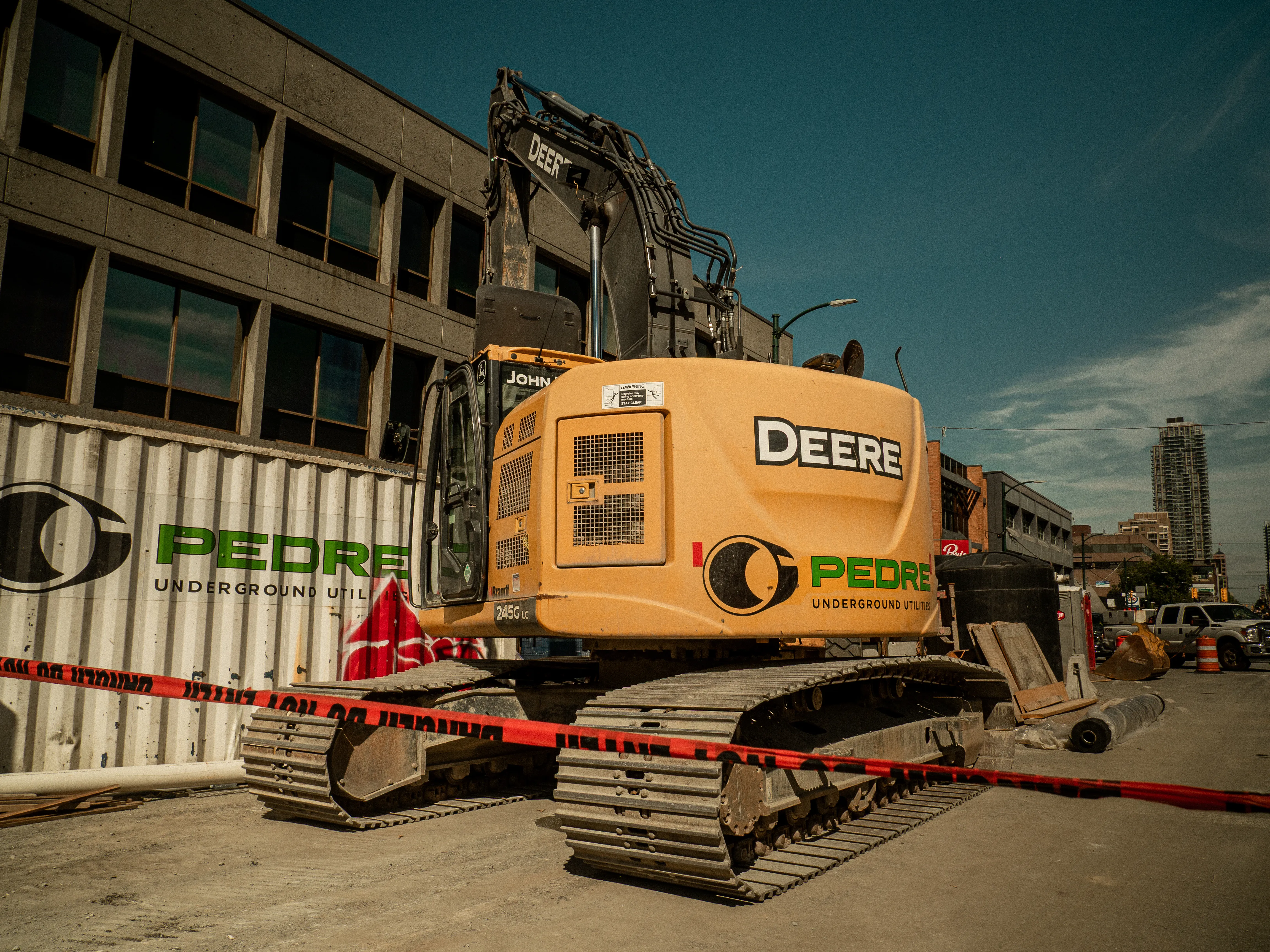 Pedre Contractors crew and equipment on site – photo 2