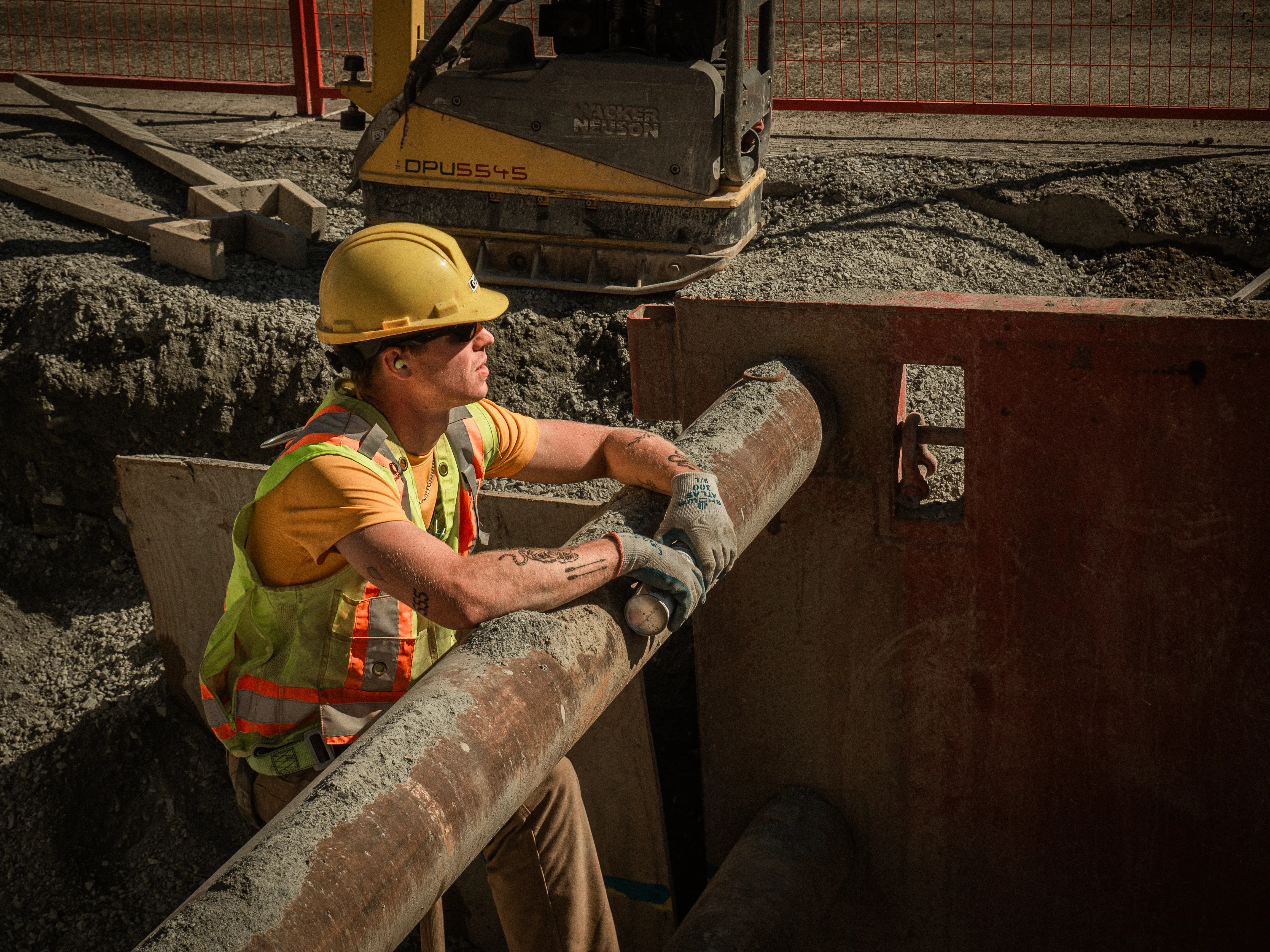 Pedre Contractors crew and equipment on site – photo 45