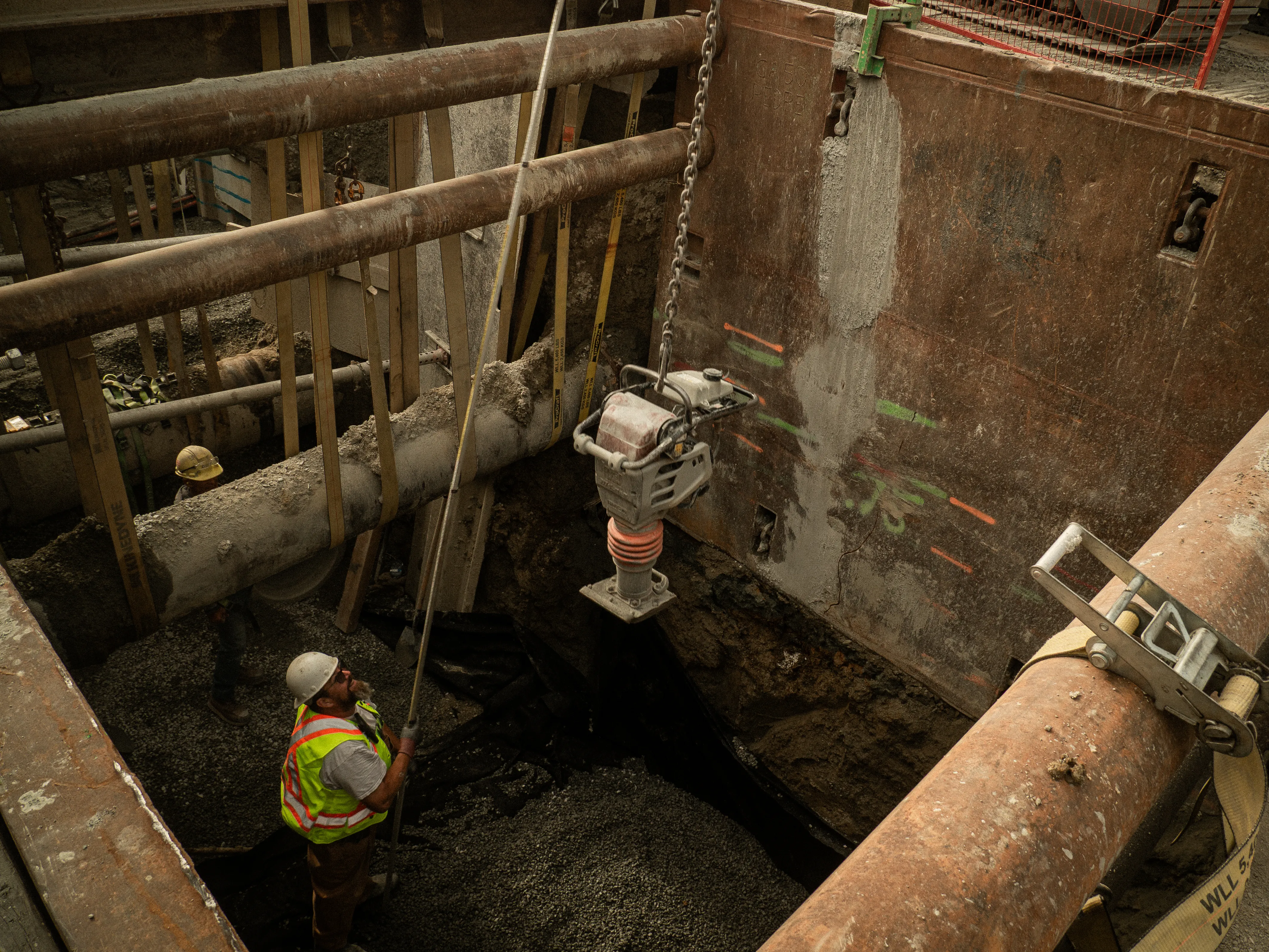 Pedre Contractors crew and equipment on site – photo 9