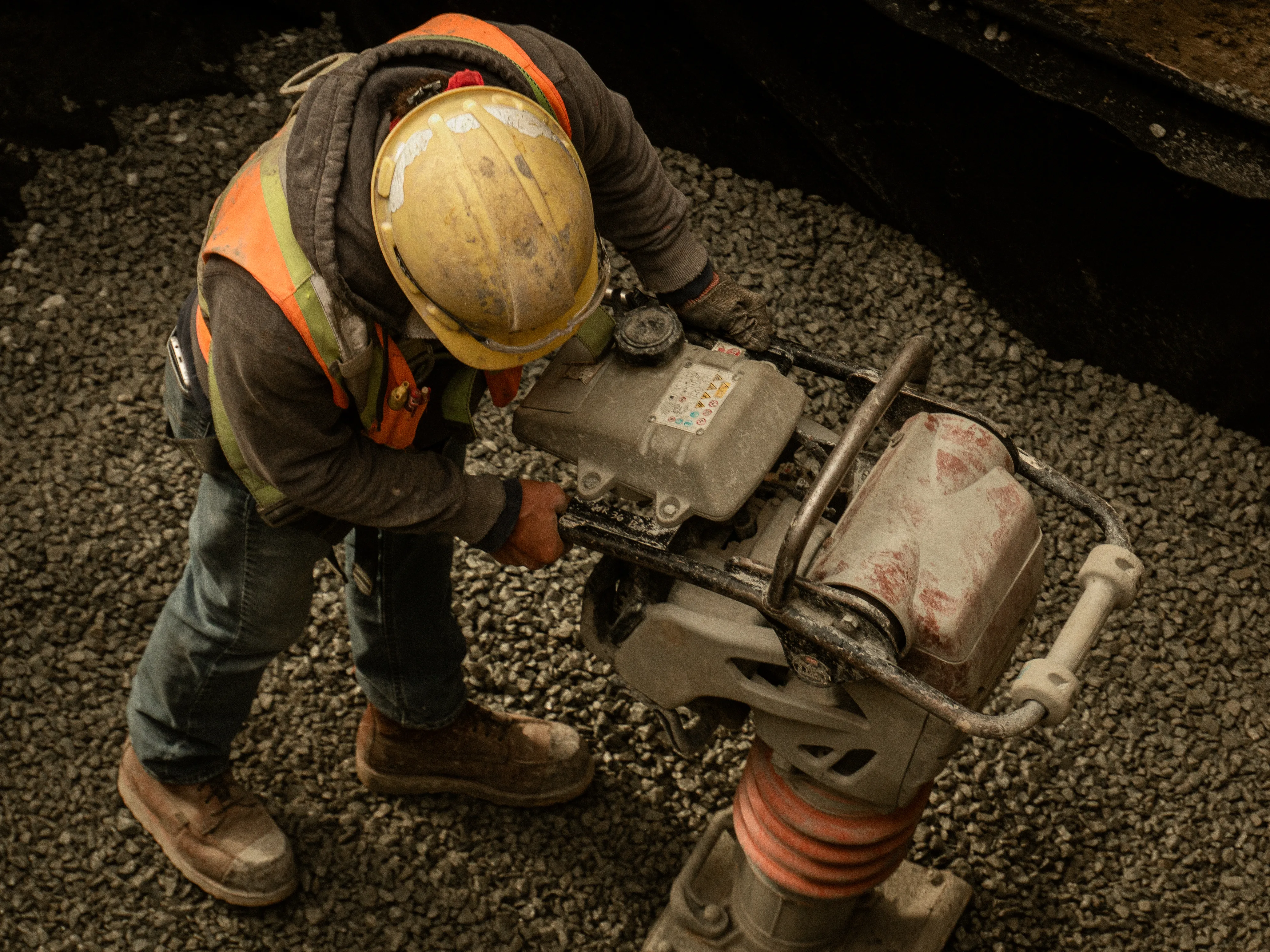 Pedre Contractors crew and equipment on site – photo 12