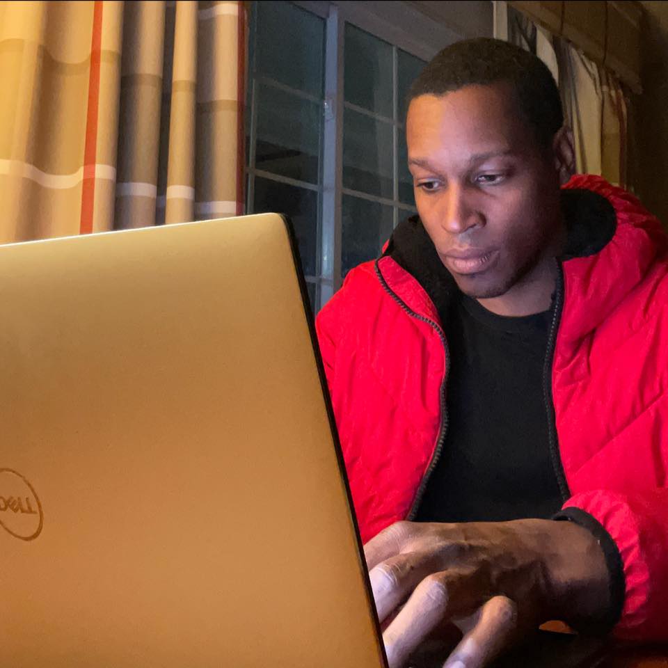 Isaac lives in Michigan. Plays guitar. 👽Developer. Isaaclewin.dev 👨🏾‍💻