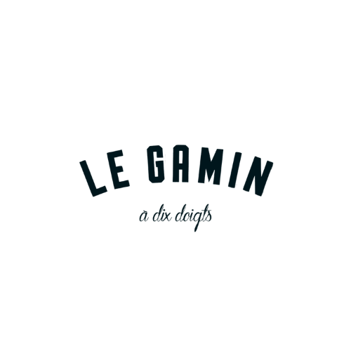 Le Gamin à Dix Doigts