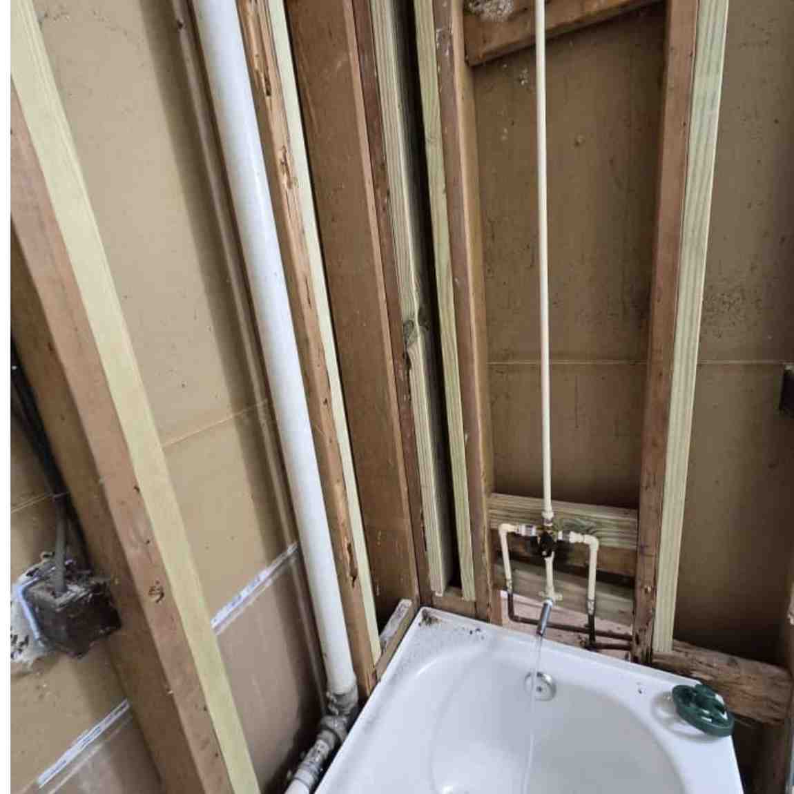 {{ custom_values.service_1 }} in {{custom_values.biz_area_1})