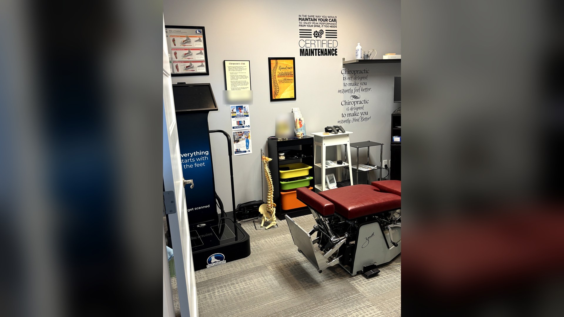 Exam room with foot scanner