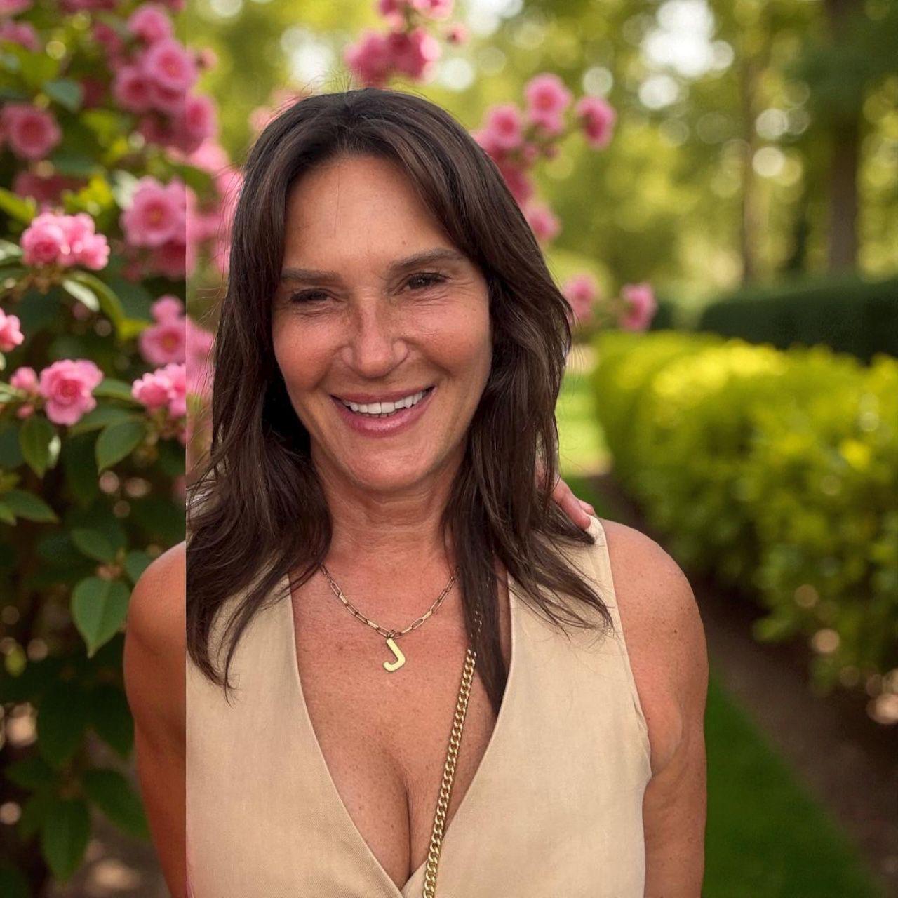 Julie Davis