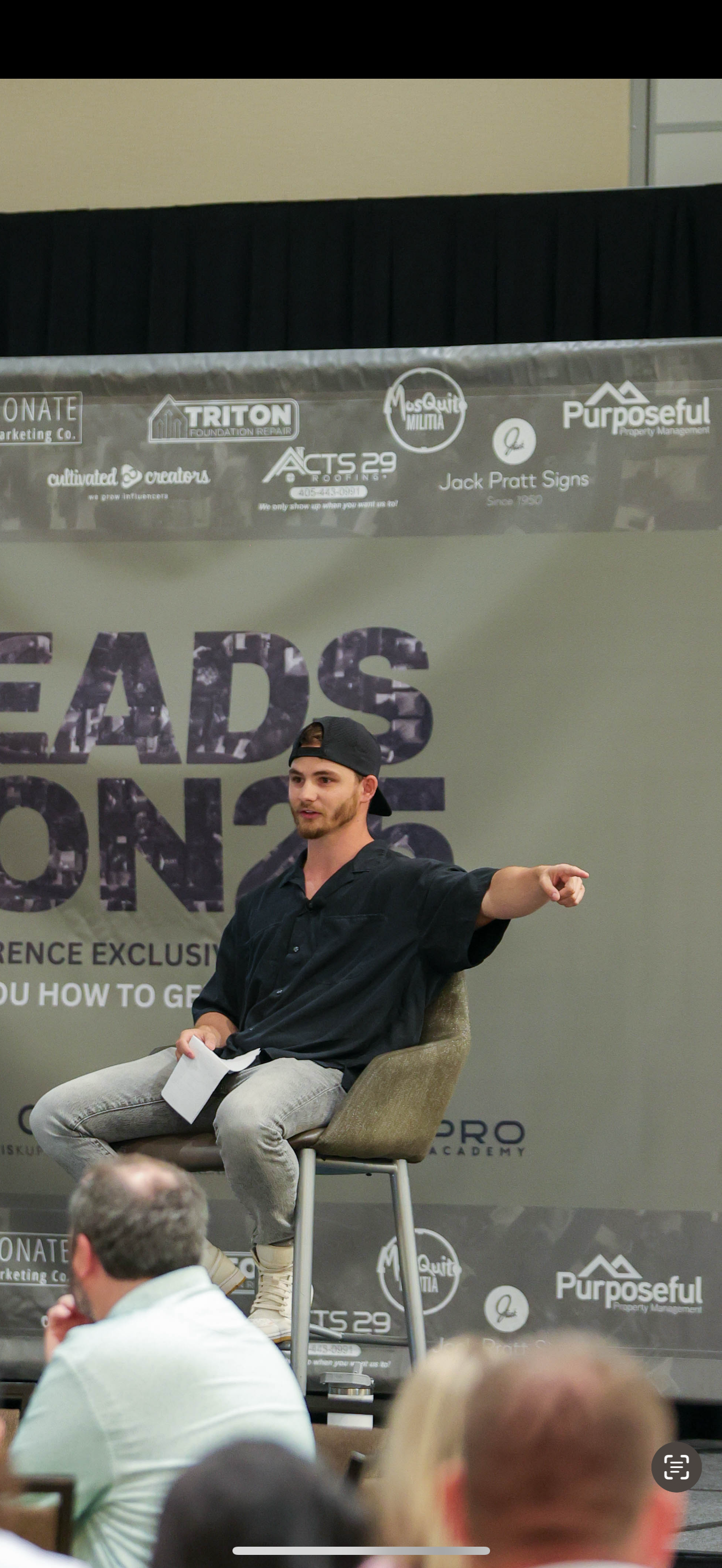 Cameron Burke speaking at LeadsCon