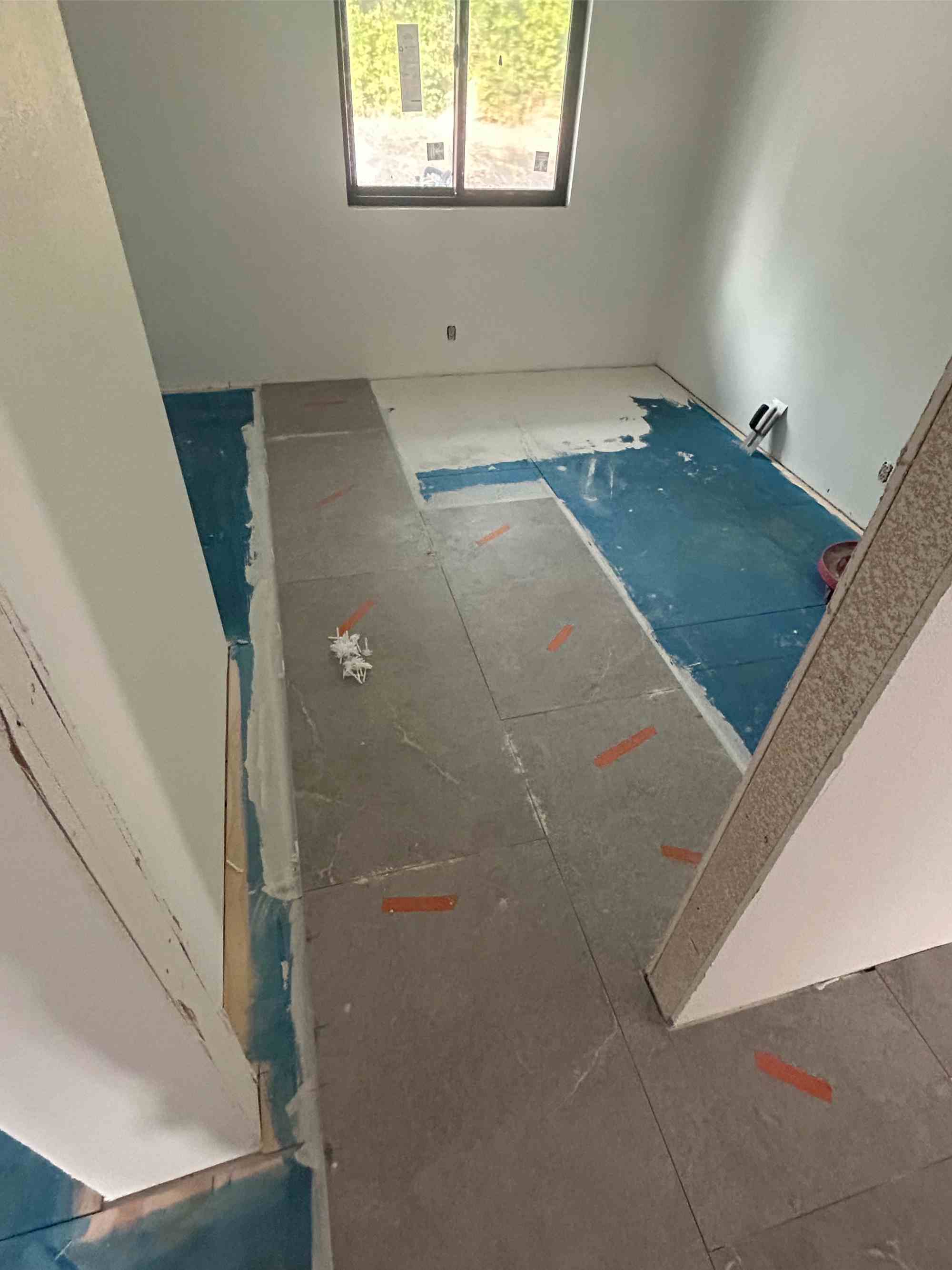 Bathroom Walk-in Shower Tile