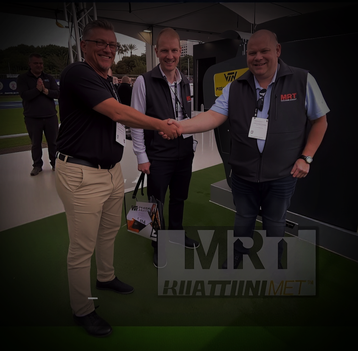 Dealer opportunities and growth partnership visual for Viking Attachments™
