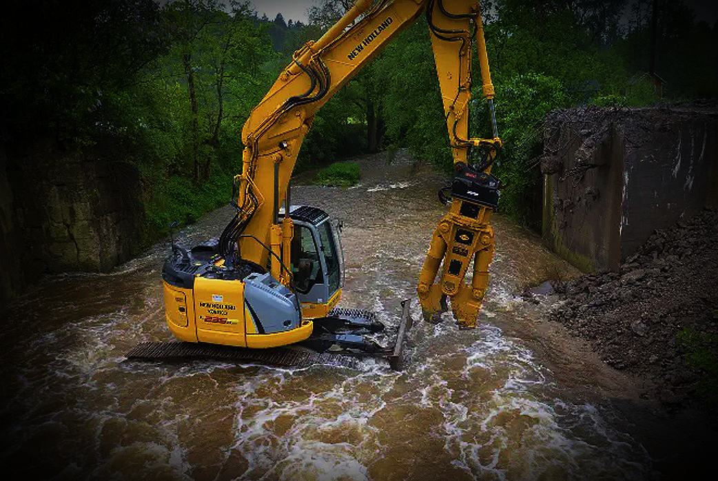OSA demolition equipment available through Viking Attachments™