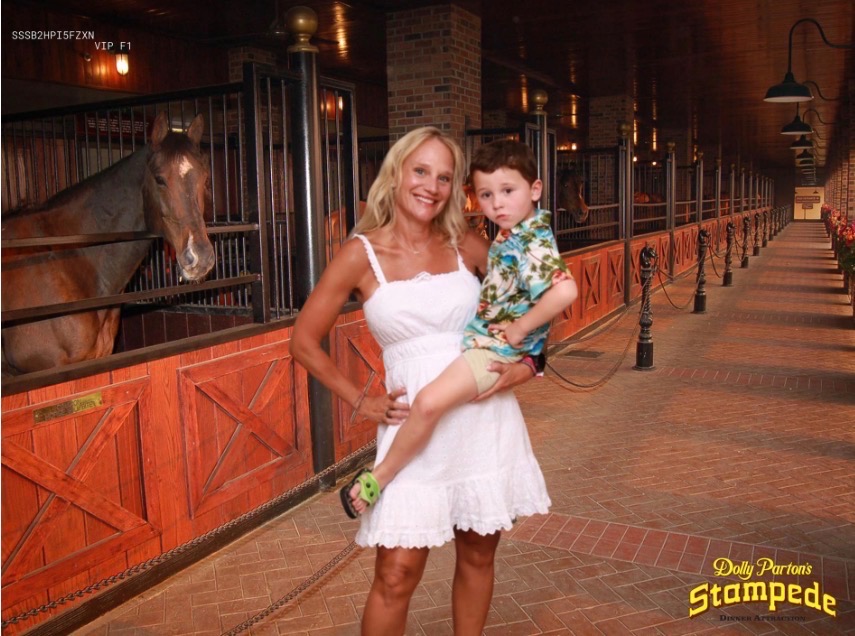 dolly parton branson, MO fall break trip