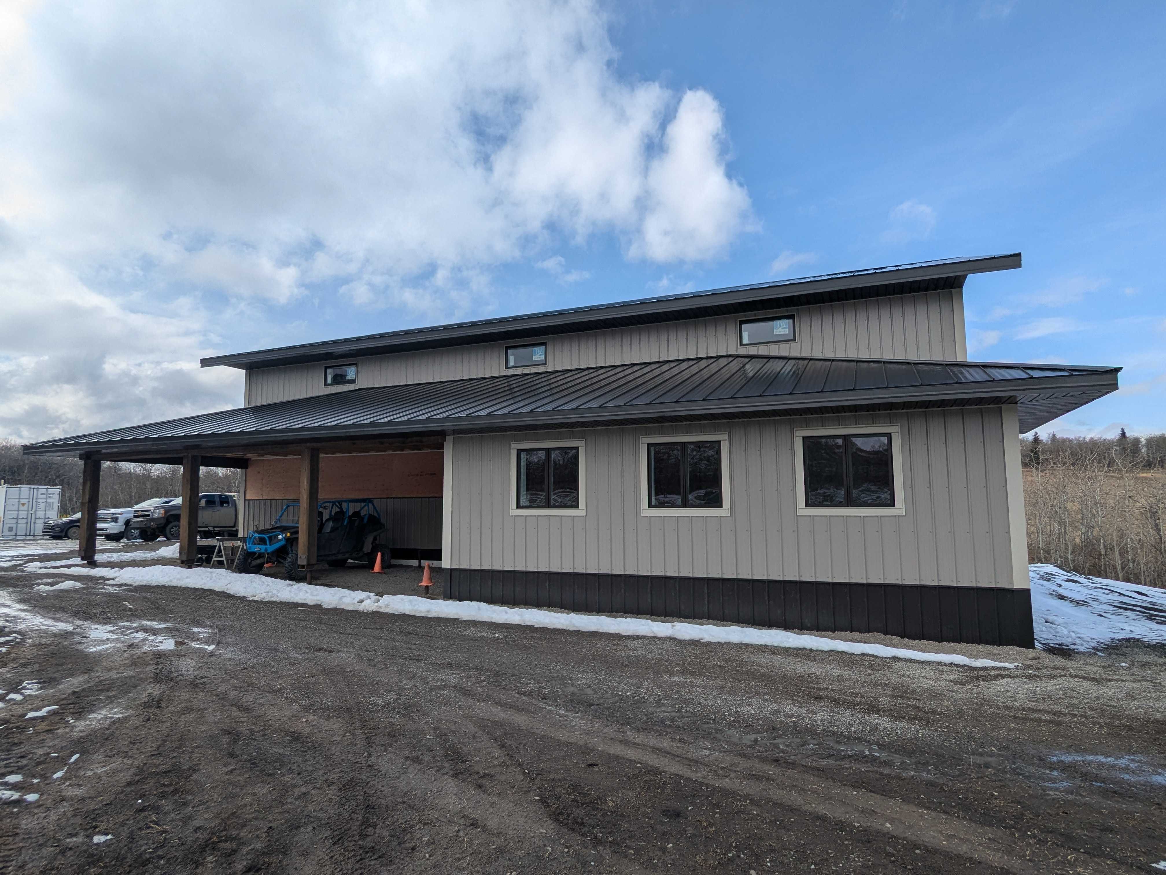 Commercial Tin Exterior