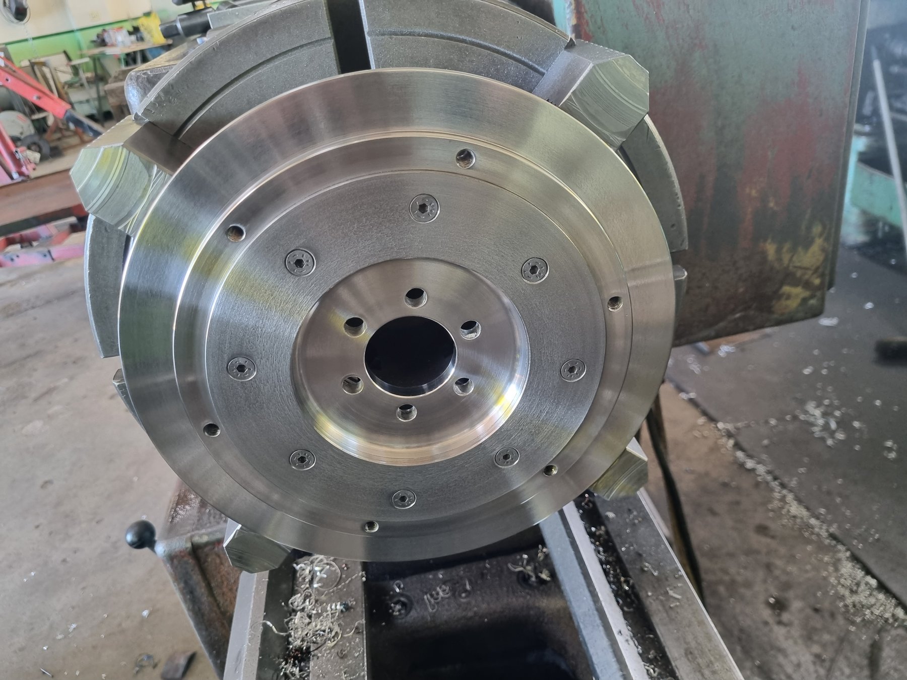 Precision turning and milling at Jedore Engineering