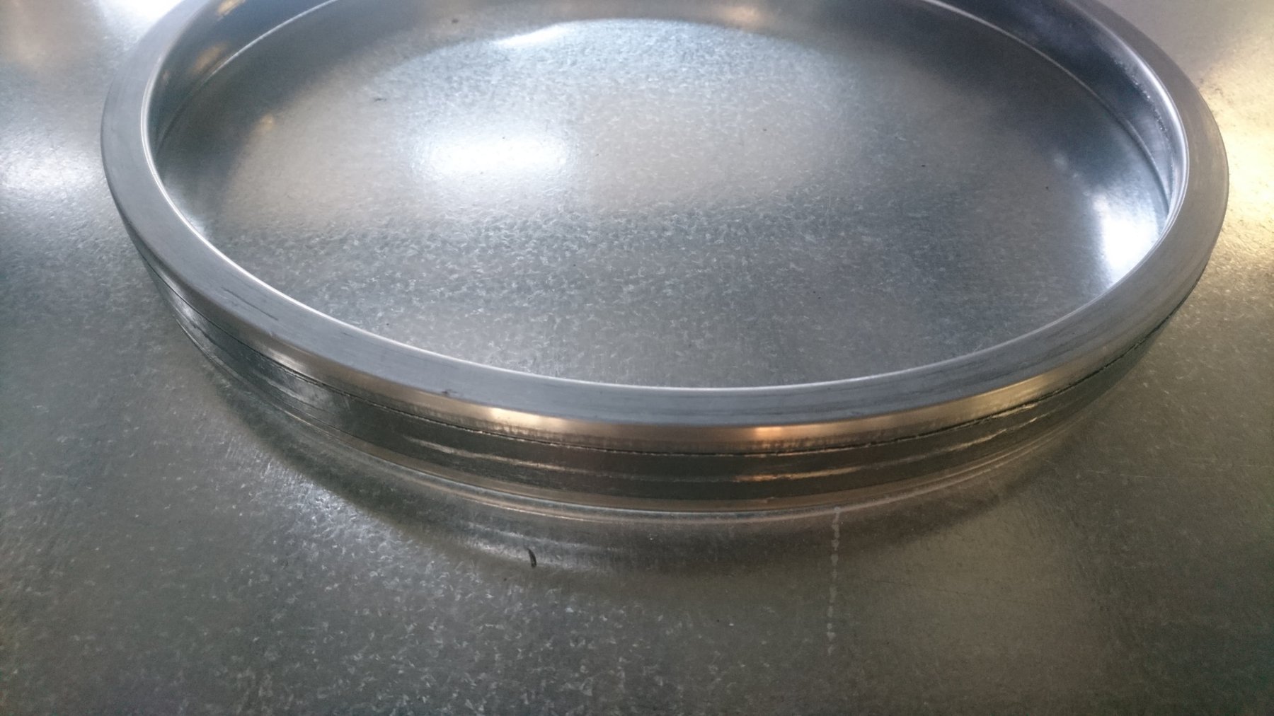 High-pressure preformed graphite seals with stainless steel caps at Jedore Engineering (2)