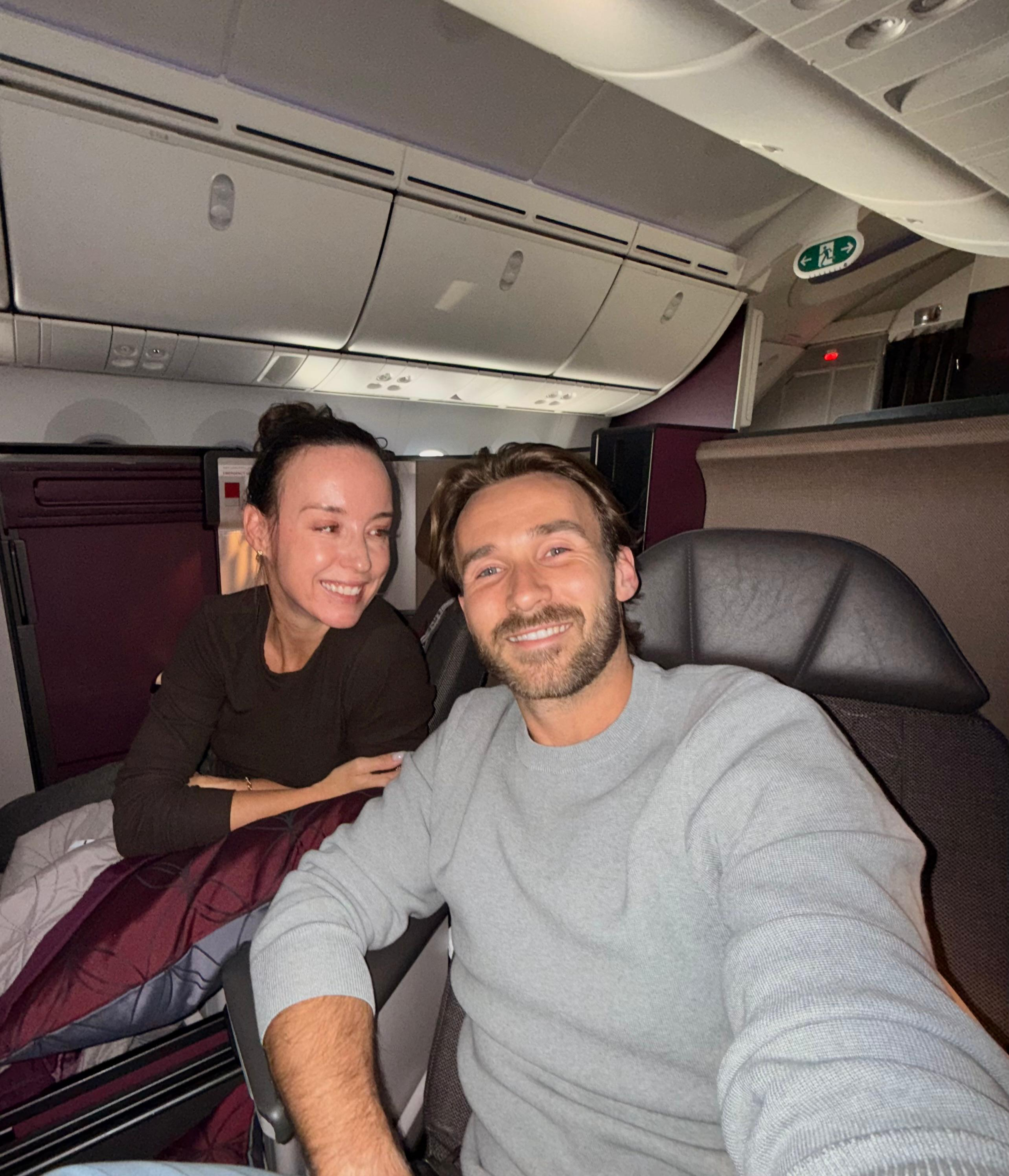 Jonas and Inni flying business class