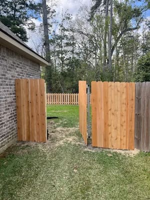 {{ custom_values.service_1 }} in {{custom_values.area_5})