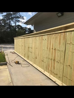 {{ custom_values.service_4 }} in {{custom_values.area_1})