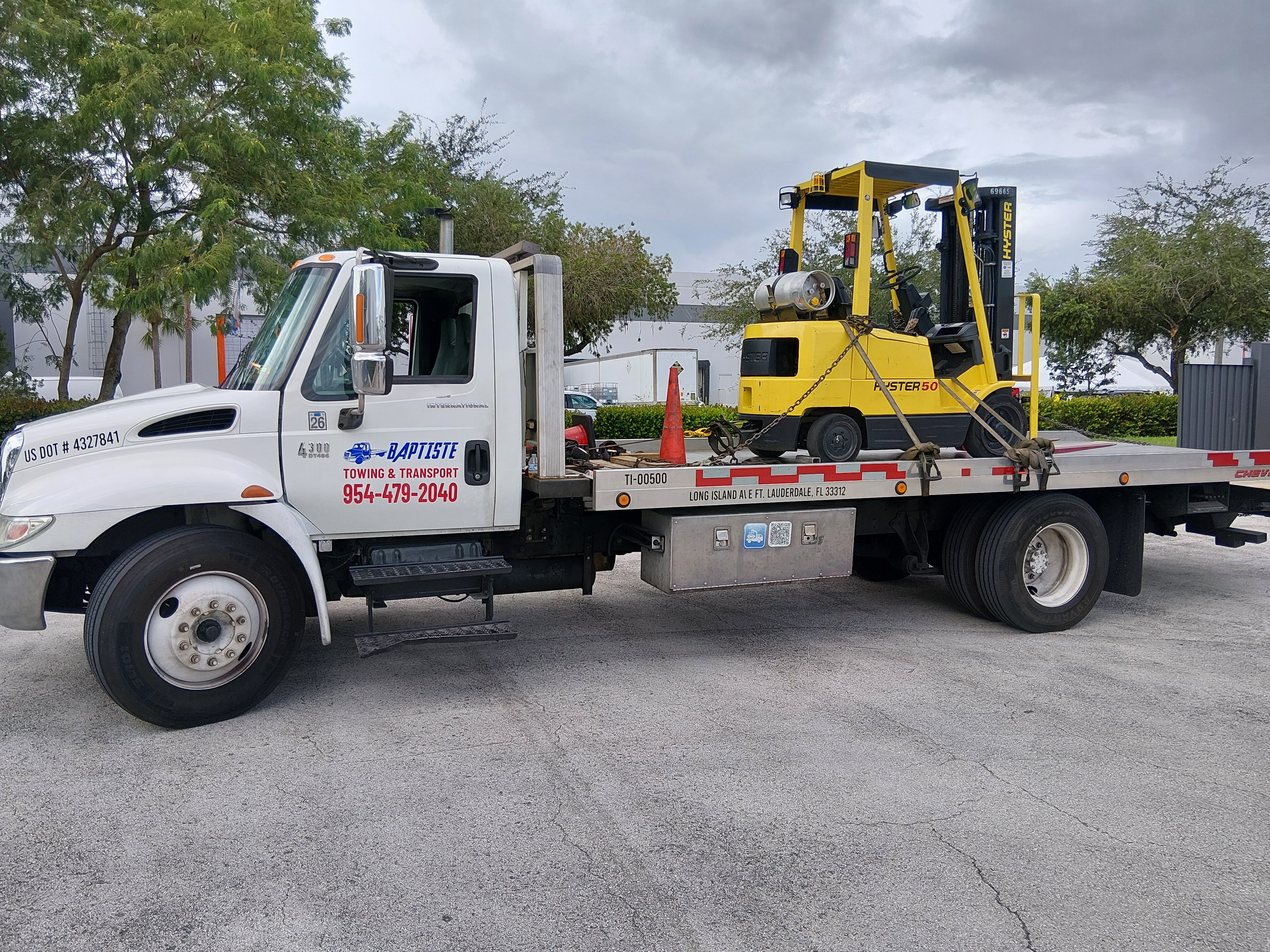 Towing company in Plantation, FL