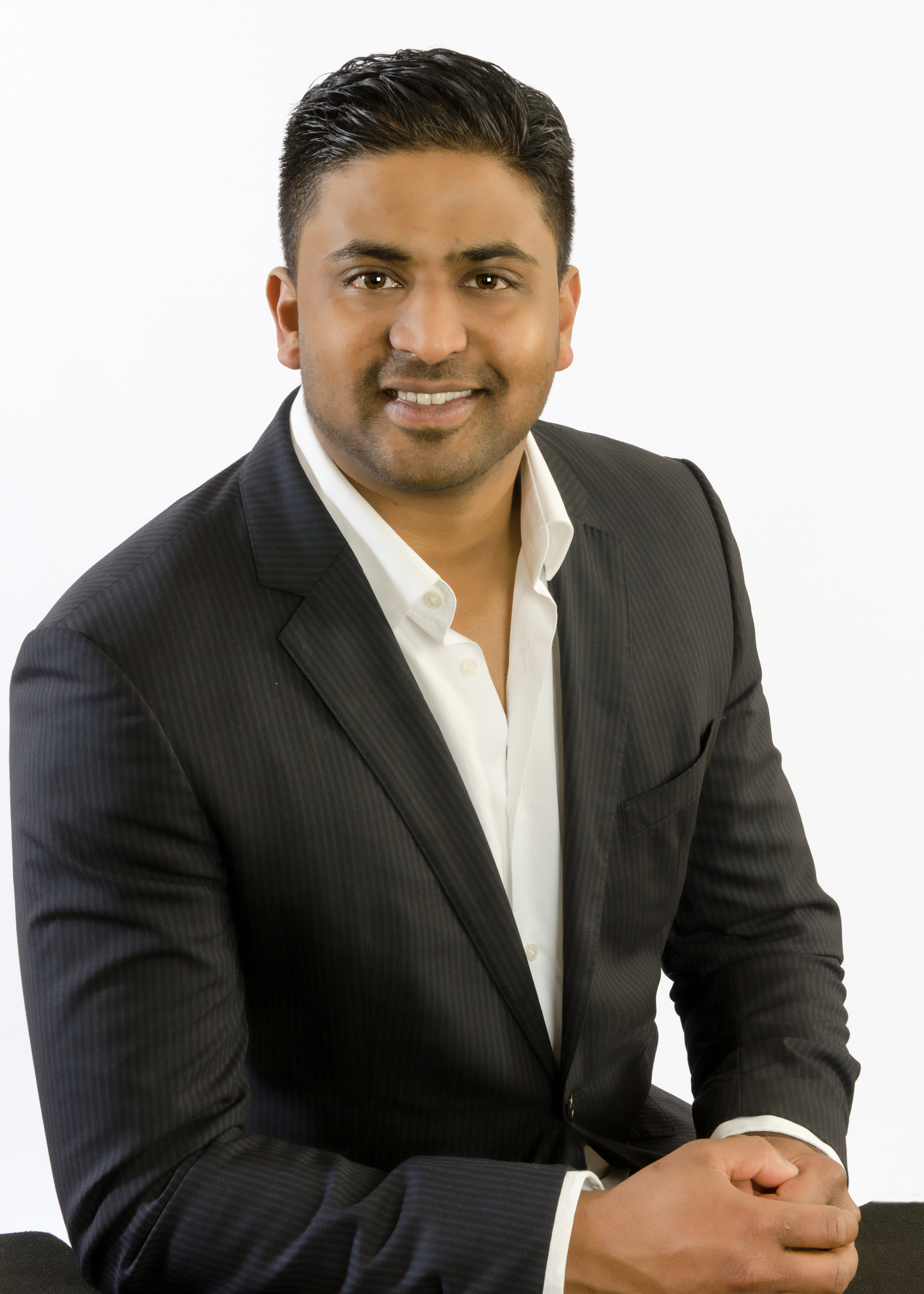 Shan Siva - RE/MAX Real Estate Professional