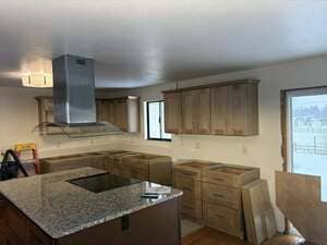 {{ custom_values.service_4 }} in {{custom_values.area_5})