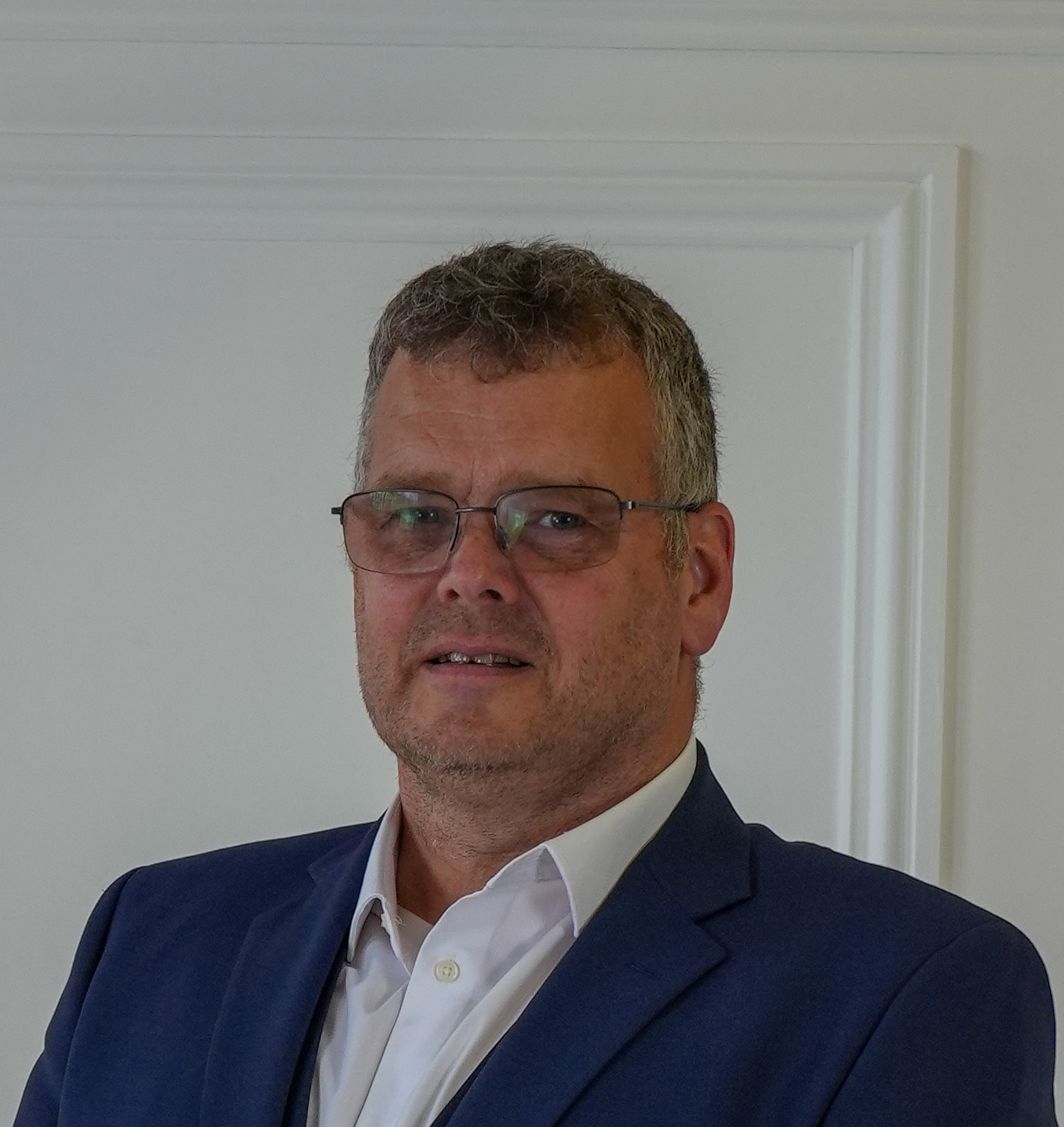 Scott Larke headshot