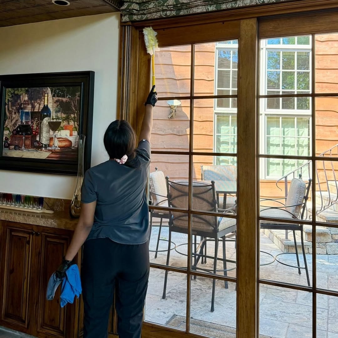 Professional move in/out cleaning service by Pro Clean Services in Glenwood Springs