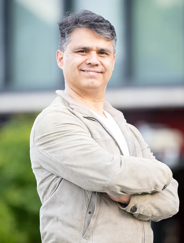 Iván Gezan