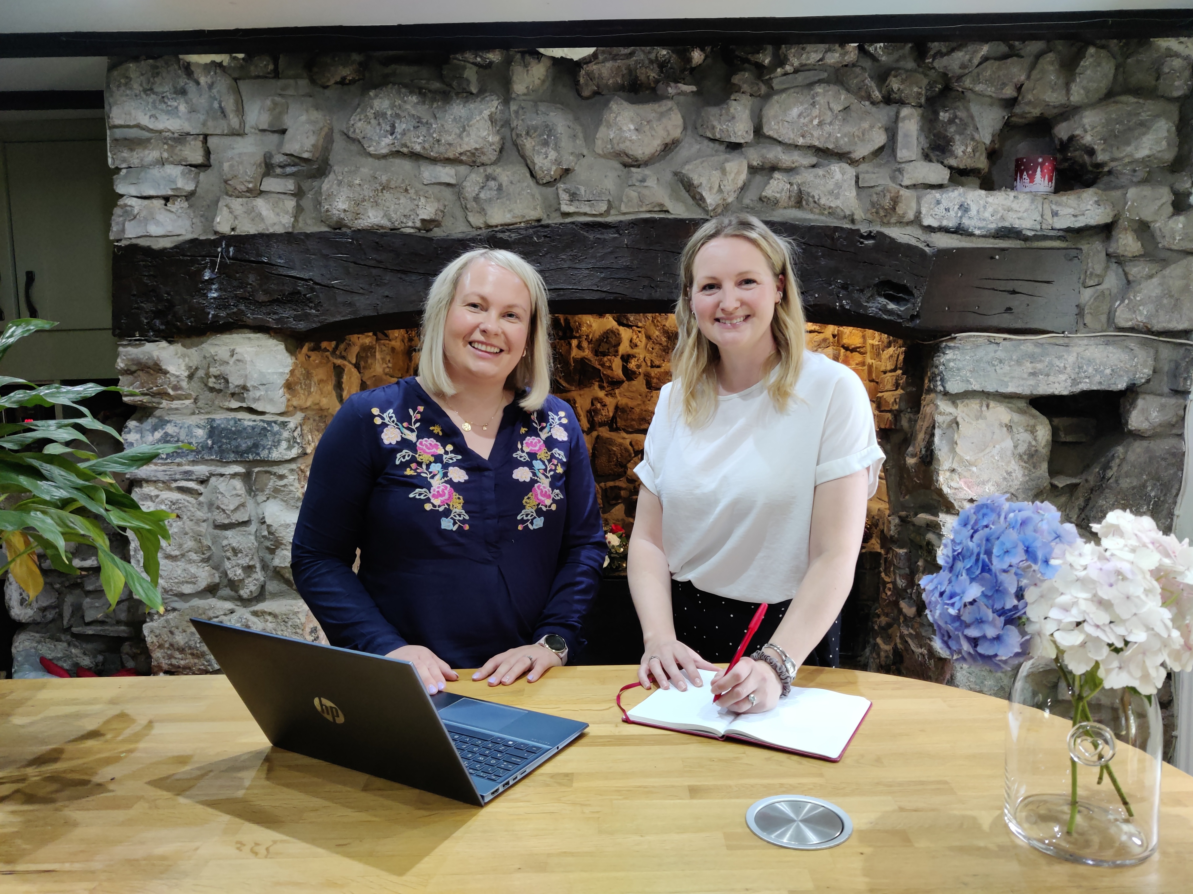 Rebecca and Sara, Serennu Therapies
