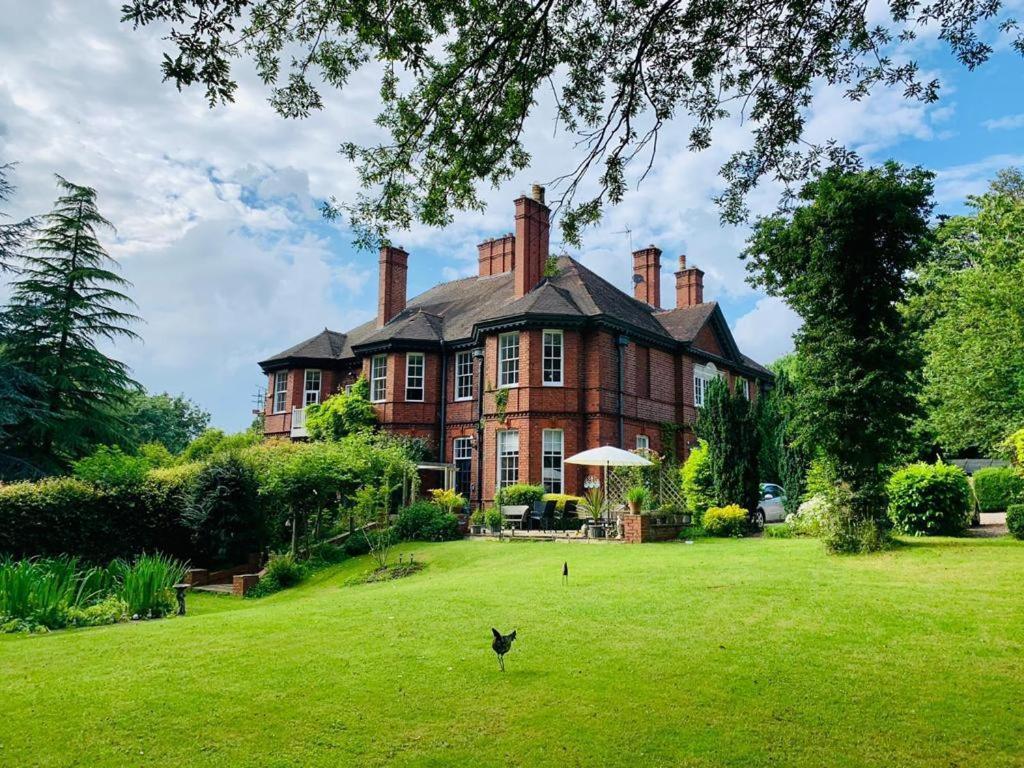 Hillthorpe Manor