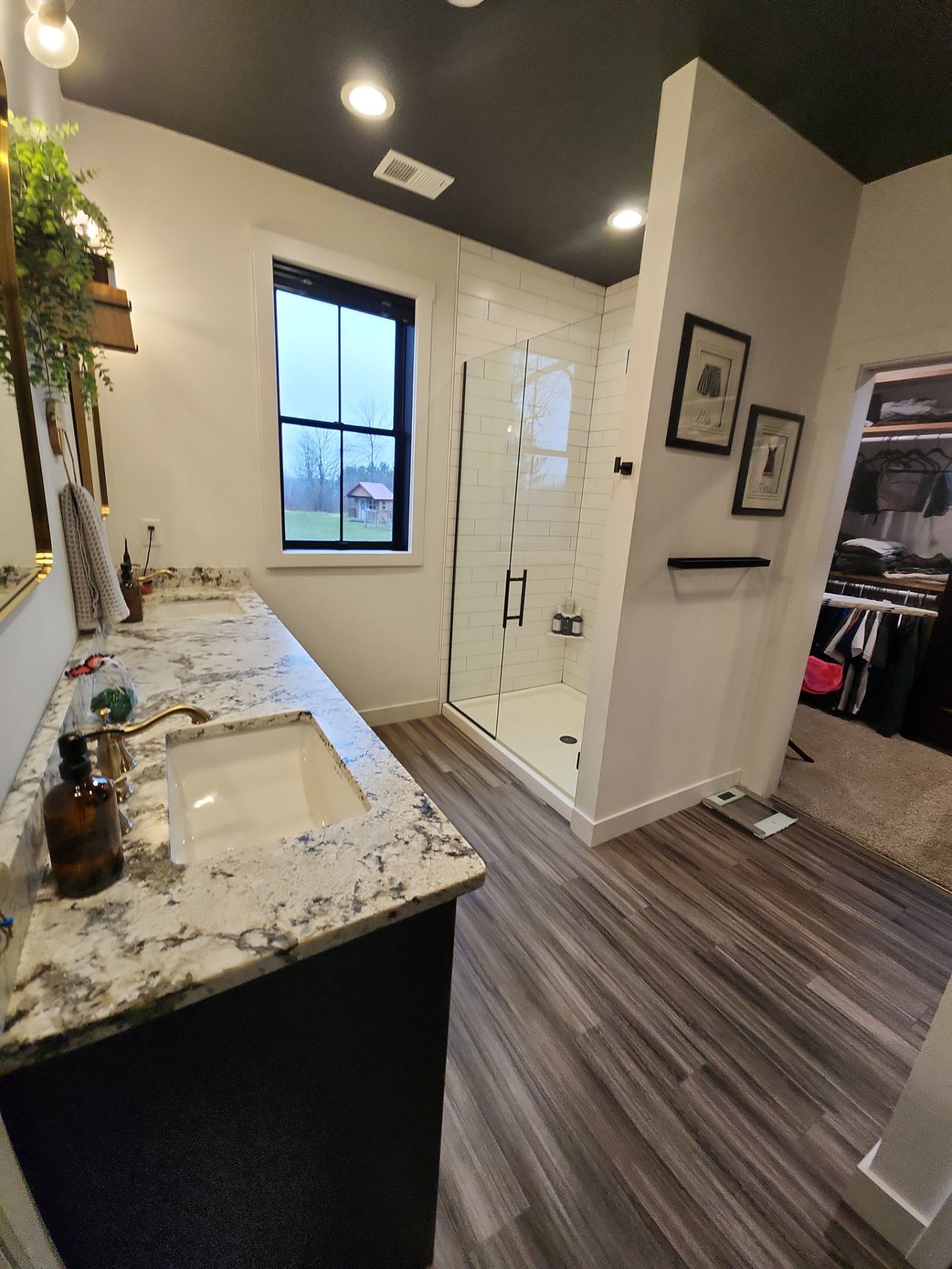 Move In / Move Out Clean