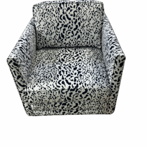 Noir and Blanc Classic Chair