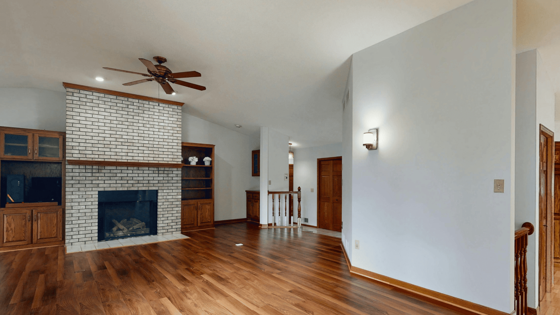Luxury Vinyl Tiles (LVT)
